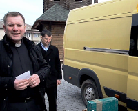 Парафіяни УГКЦ з Італії передала допомогу для АТО.(ВІДЕО)